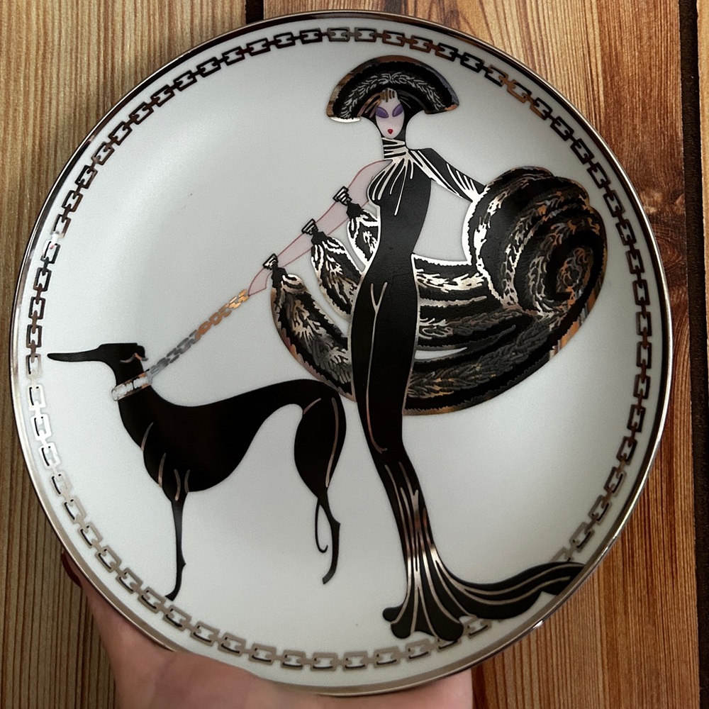 House of ERTE SYMPHONY IN BLACK Display D-8 1/8" Plate #F8673 Limited Edition - Picture 2 of 15